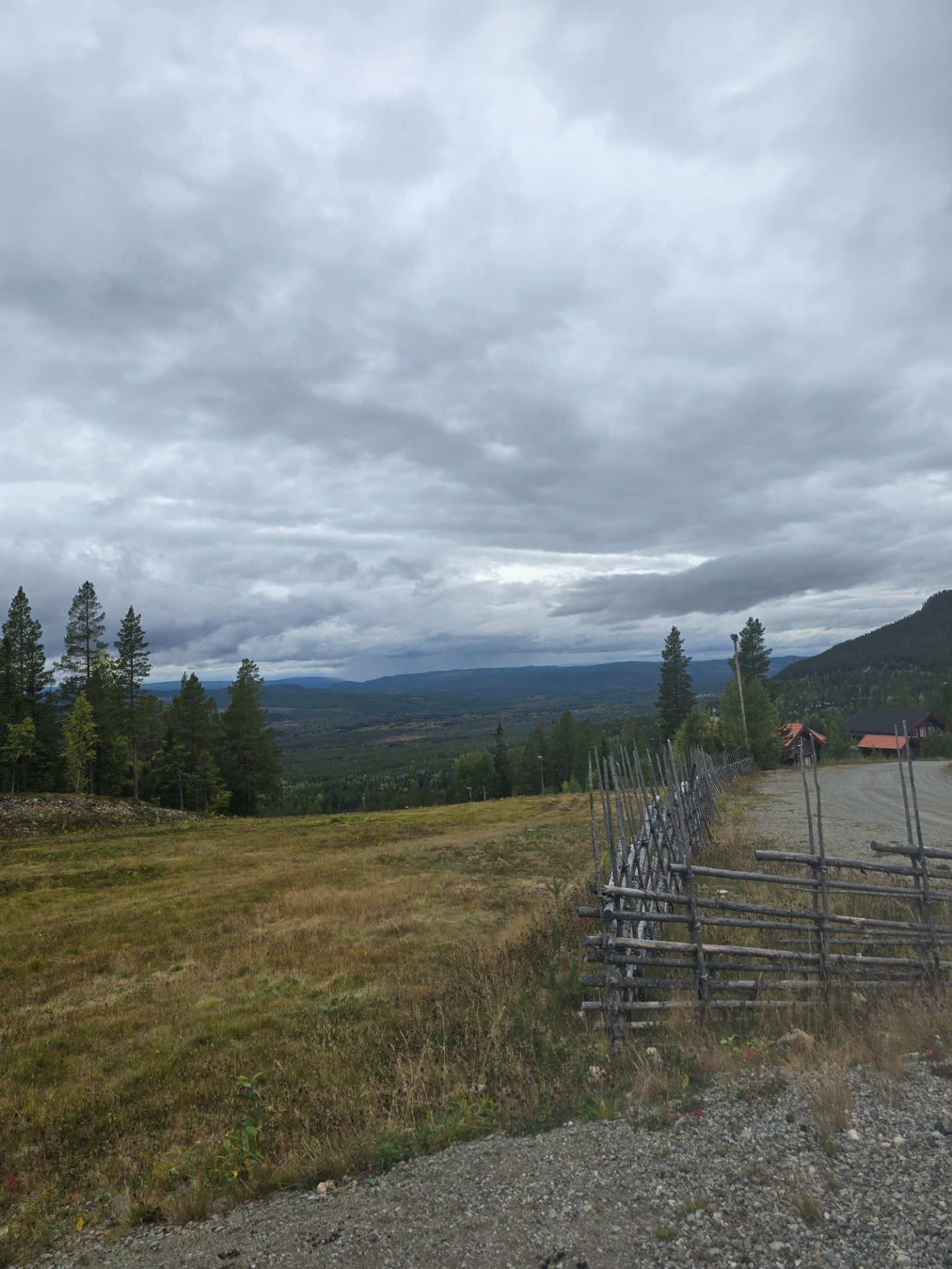 Utsikt från skidbackarna i Björnrike – foto